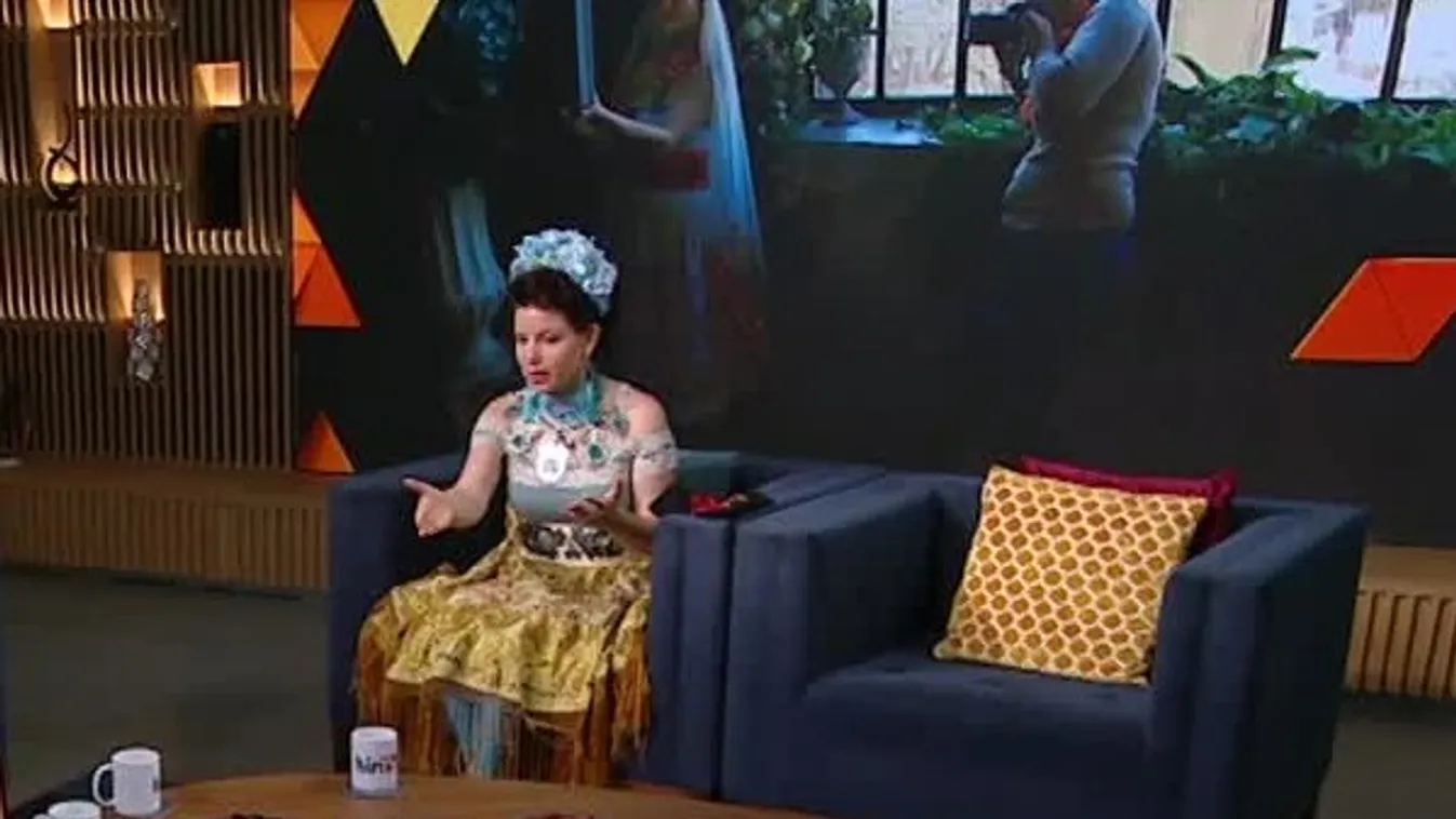 Mozaik - Mesés menyasszonyi divatbemutatóra készül Németh Hajnal Auróra