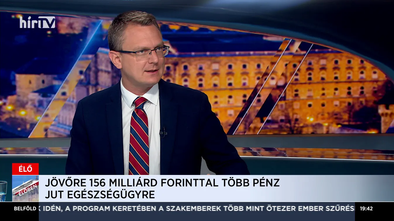 Rétvári Bence: A kormány a fizetésnövelő döntéseit tartotta és viszi tovább