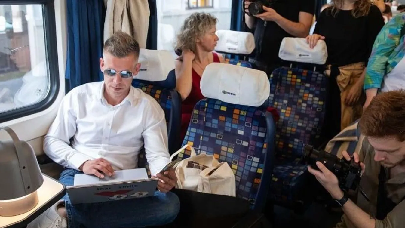 Jogász és a MÁV is reagált Magyar Péterék vasúti kocsis esetére