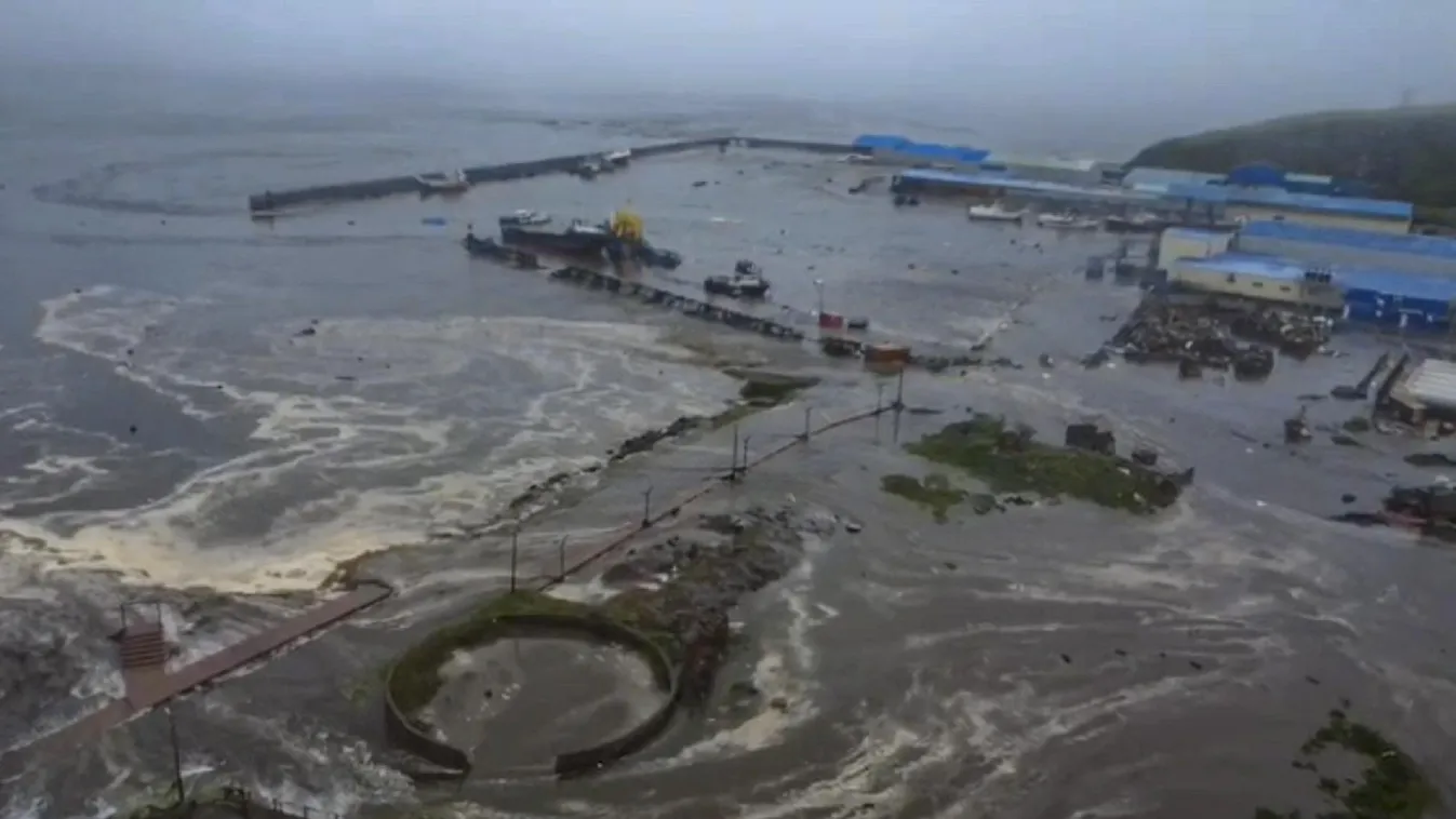 Óriási földrengés rázta meg Kamcsatkát, szökőár pusztít