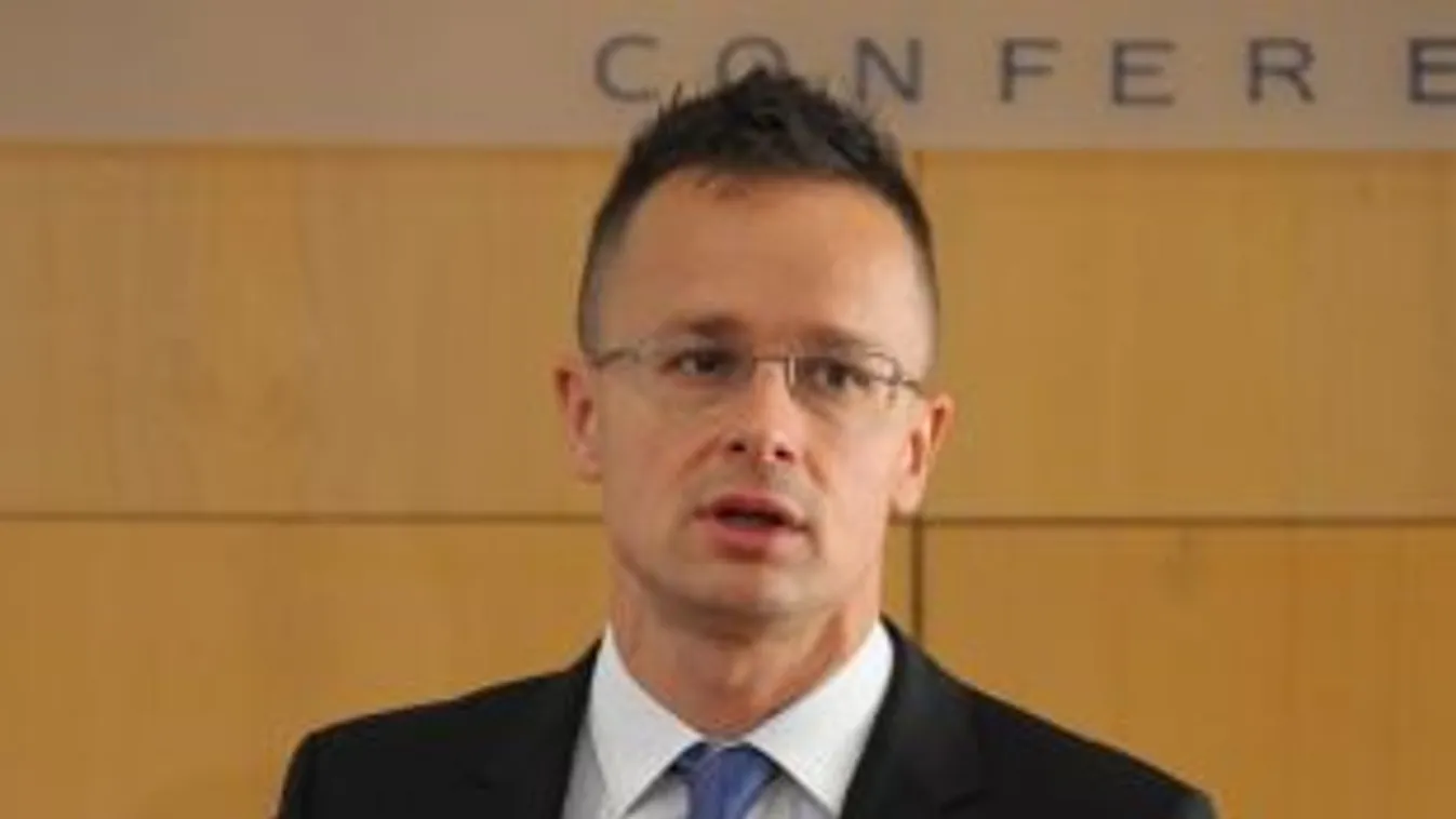 Szijjártó: 2021 januárjától érkezhet katari földgáz Magyarországra