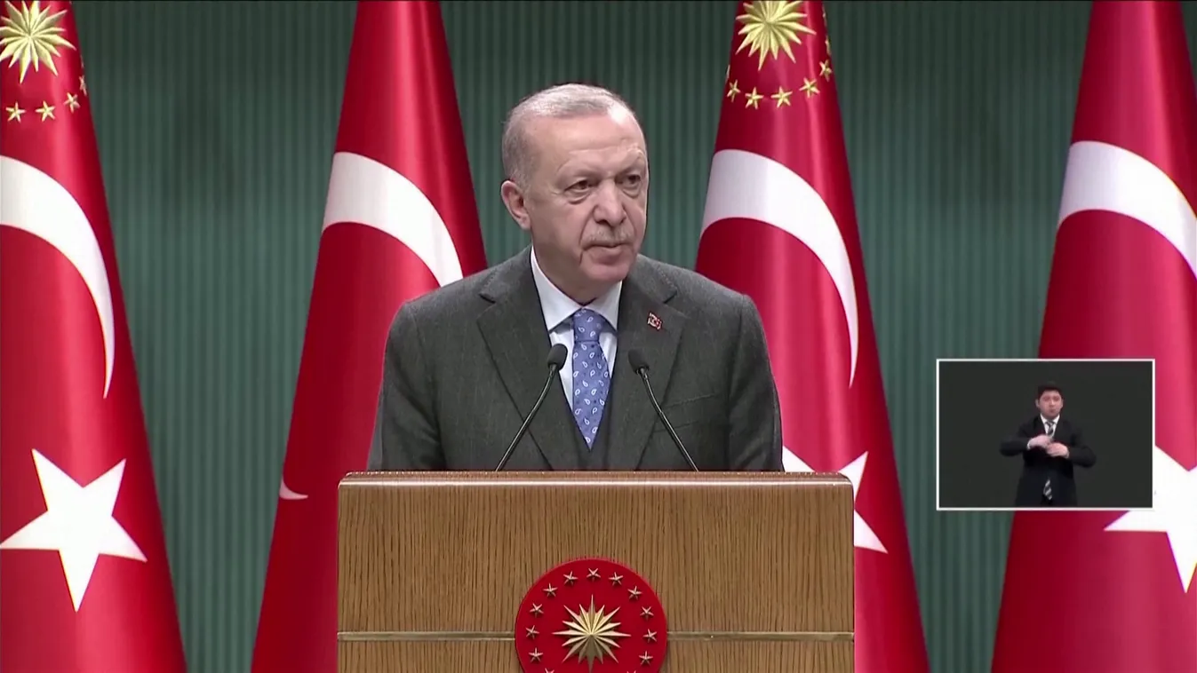 Putyin kész tárgyalni Zelenszkijjel, de feltételeket szabott a békekötéshez