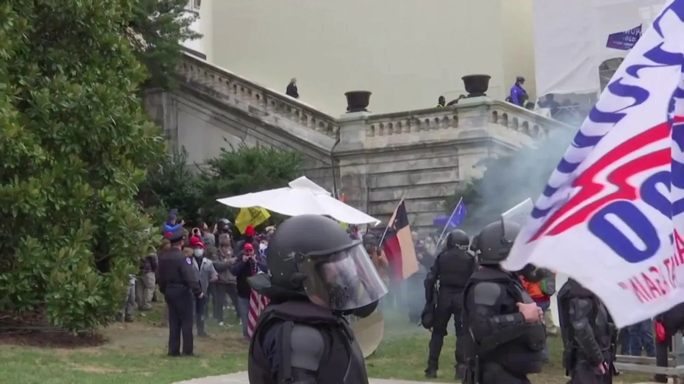 Meghalt a nő, akit meglőttek a Capitoliumban