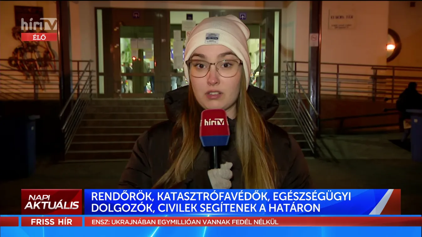 Rendőrök, katasztrófavédők, egészségügyi dolgozók, civilek segítenek a határon