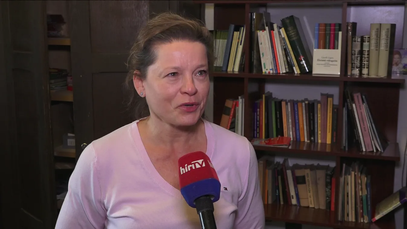 Önkéntesnek álltak a Zsolnay Örökségkezelő munkatársai