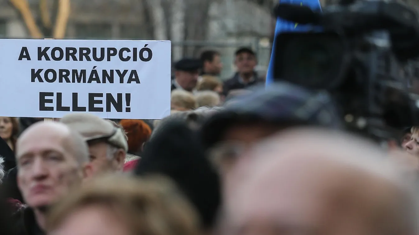 A kormány titkolja az Európa Tanács korrupciós jelentését