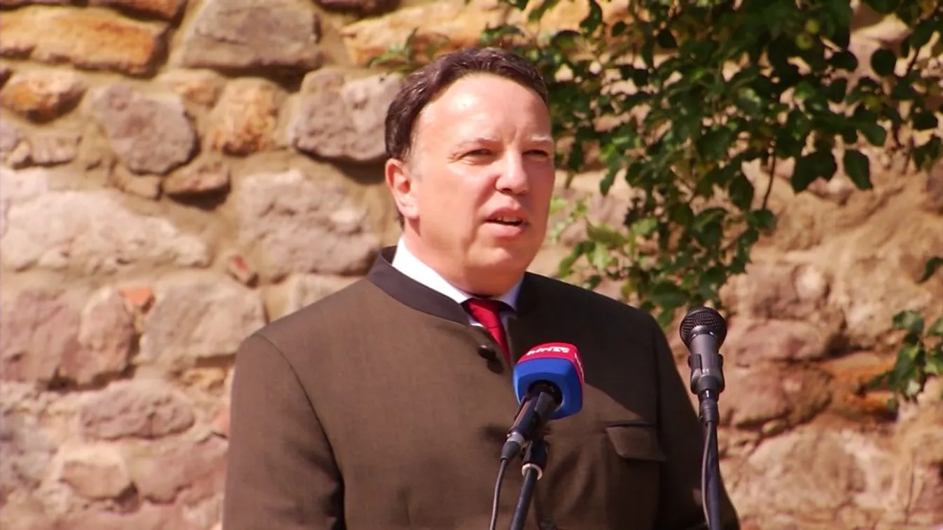 Soroló: Csak üzleti alapon nem érdemes állatokat tenyészteni