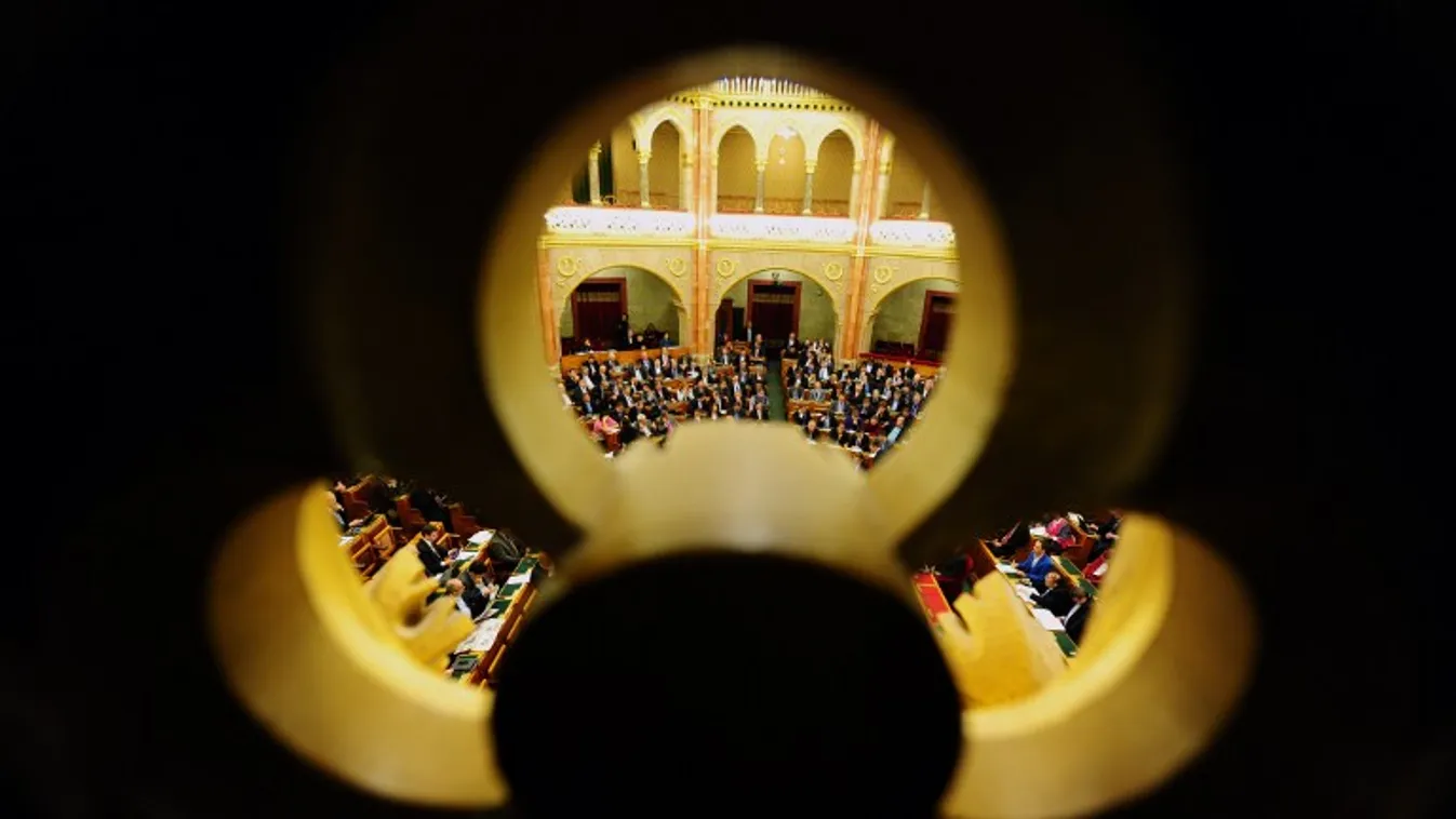 Országgyűlés Hivatala: legitim a szavazógépek működése