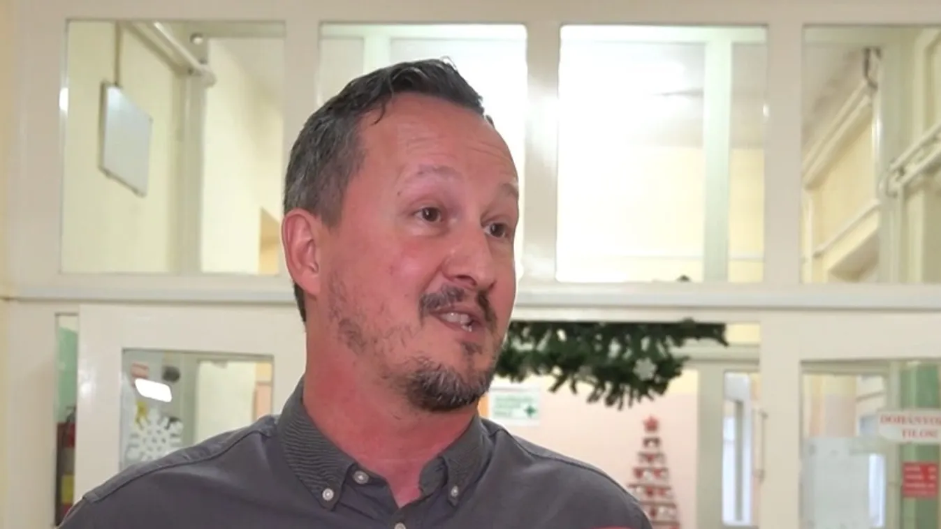 Nehéz helyzetben lévő édesanyák és gyermekeik kaptak adományt egy hazai cégcsoporttól + videó