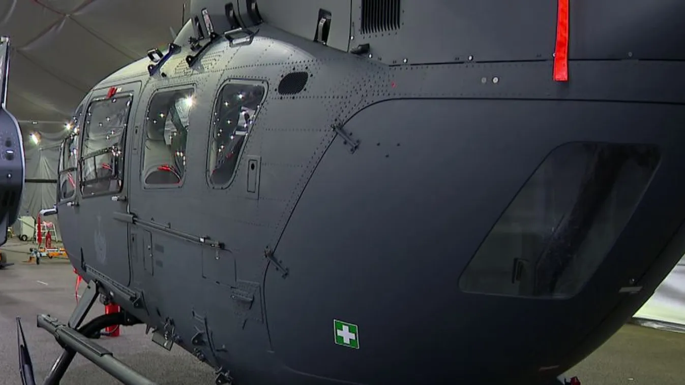 Szolnokon repülnek a jövő pilótái