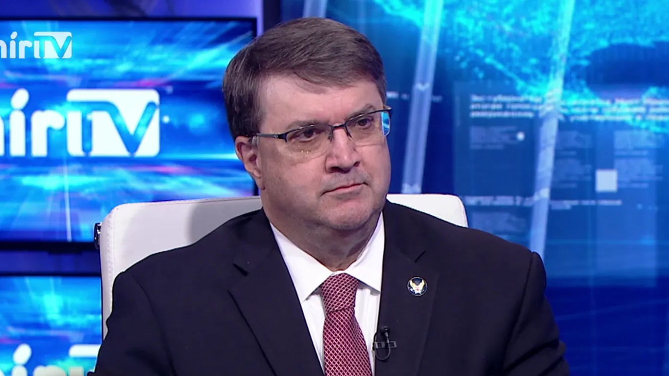 Robert Wilkie: Donald Trumpnak joga van a védelemhez + videó