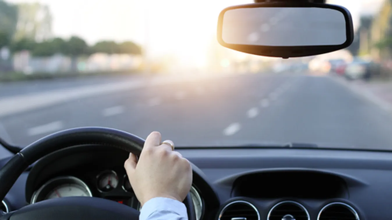 Figyelem, az minden autóst értin: Közeleg a határidő