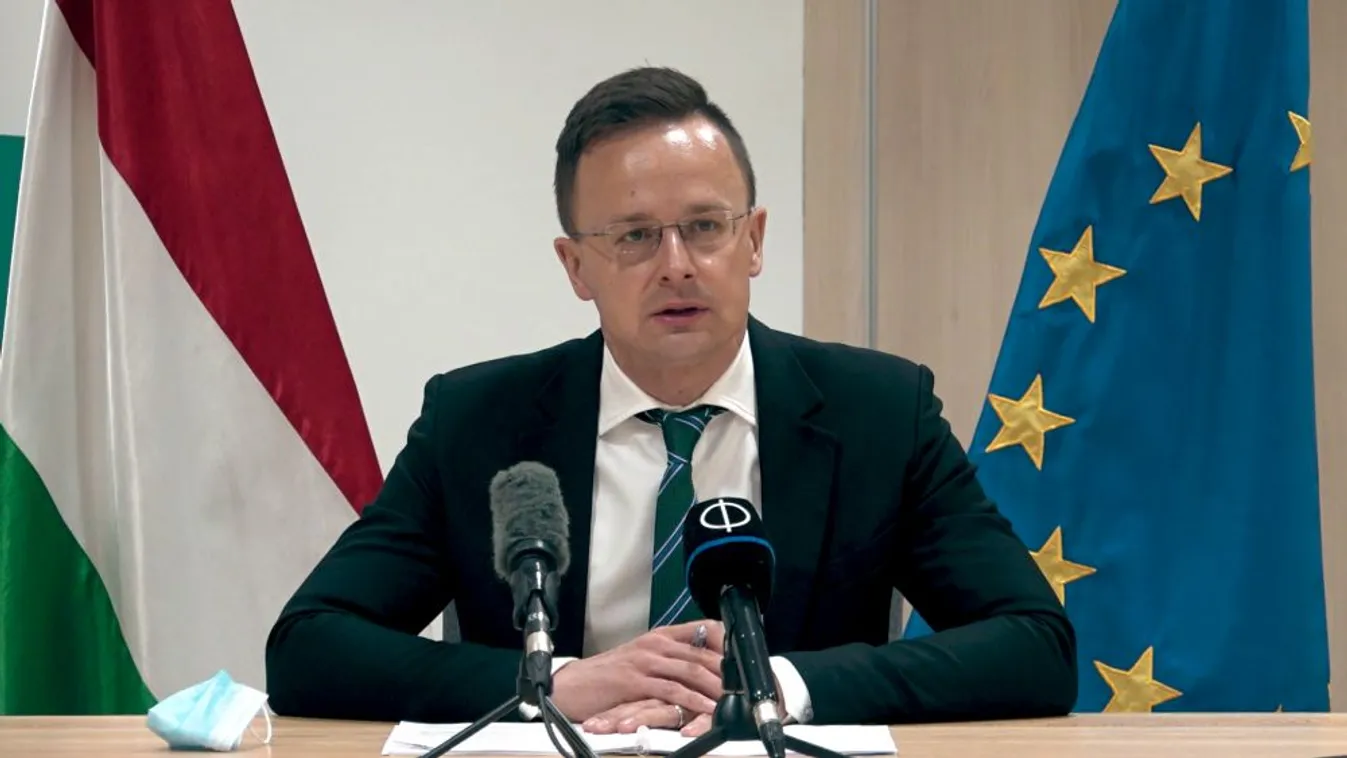 Így reagált Szijjártó Péter az ideiglenes szlovák határellenőrzésekre