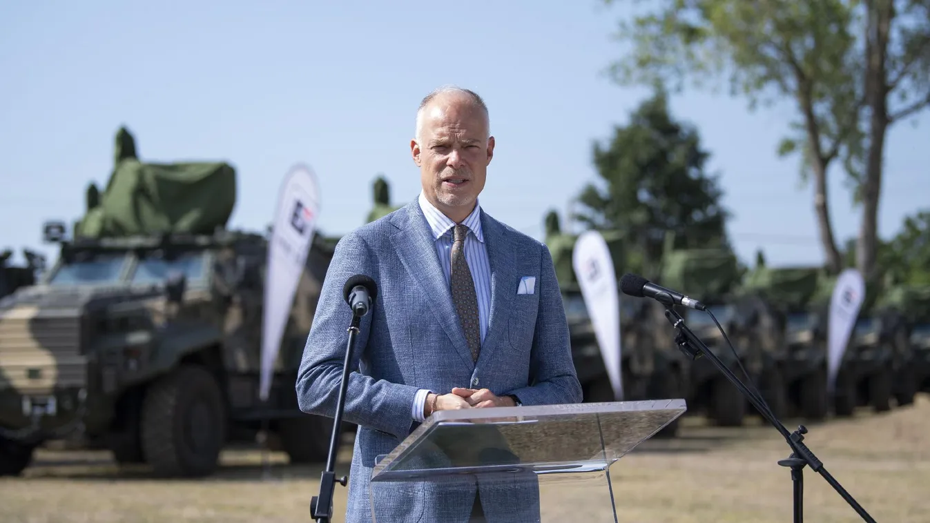 Szalay-Bobrovniczky Kristóf: védelmi innovációval építjük tovább a jövő haderejét!