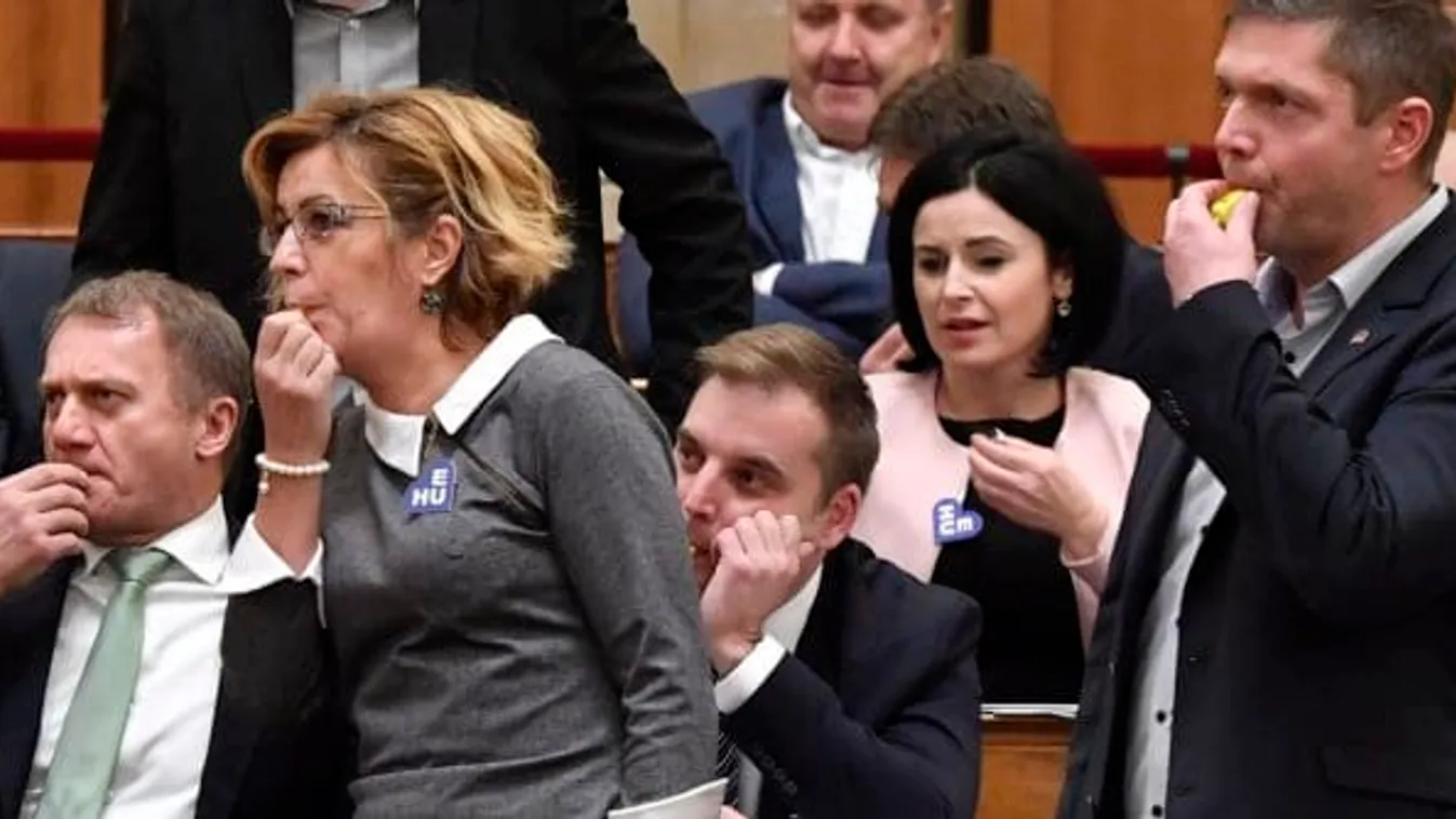 Ellenzéki reakciók a miniszterelnöki beszédre: a DK csak egy mondatra volt képes