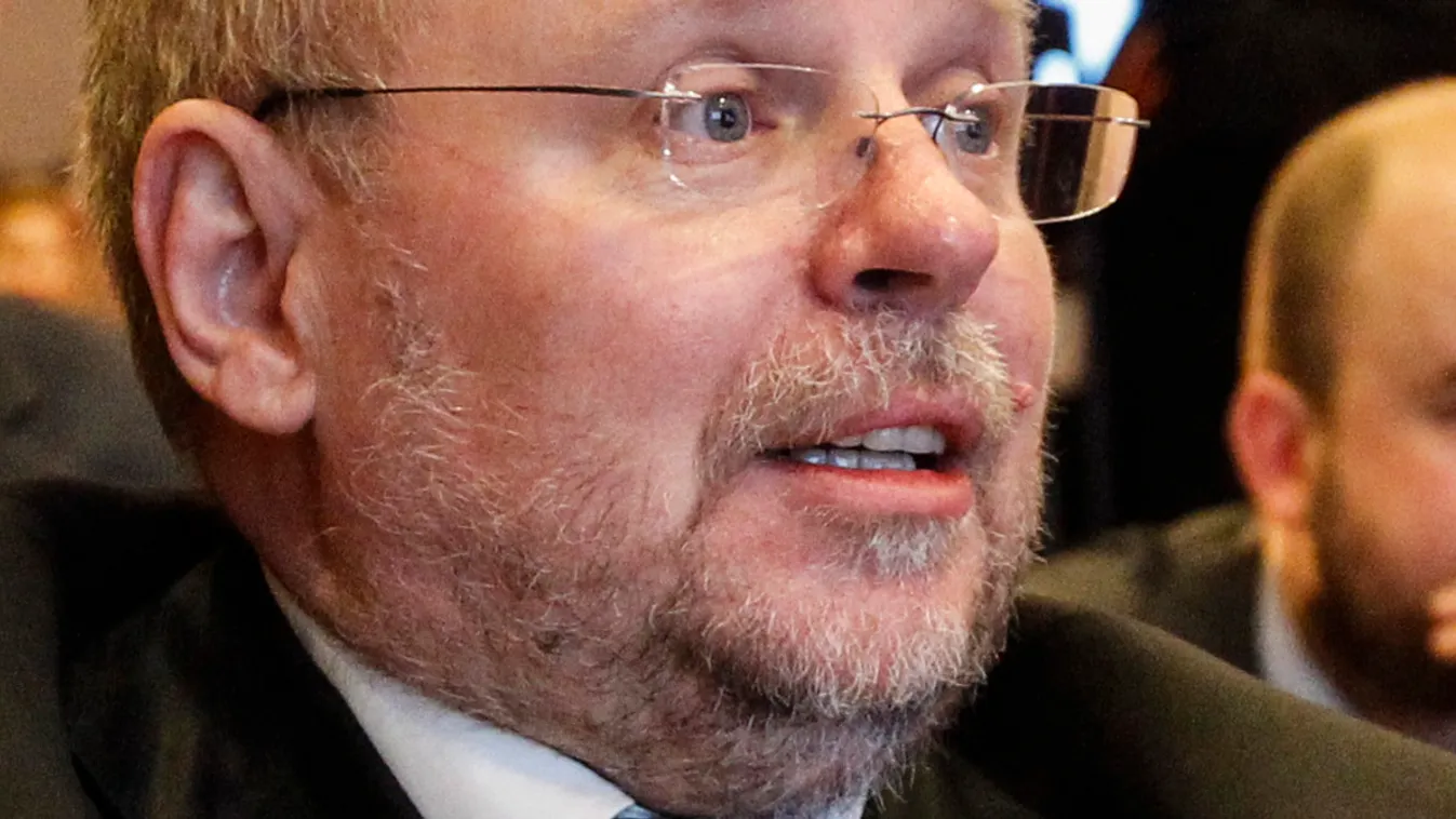 Hangfelvételeket foglaltak le Spédernél