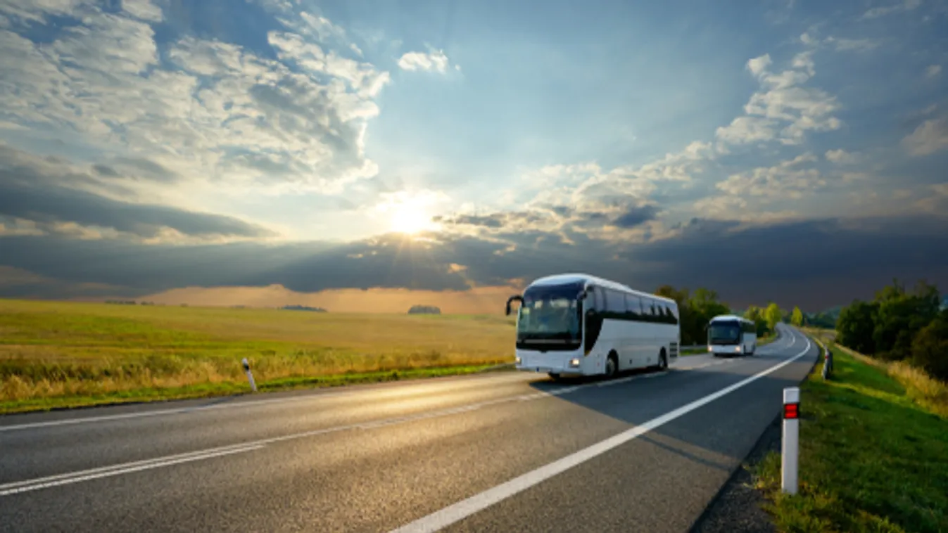 Nem utazhatnak külföldre az egészségügyben, rendvédelemben, honvédelemben dolgozók