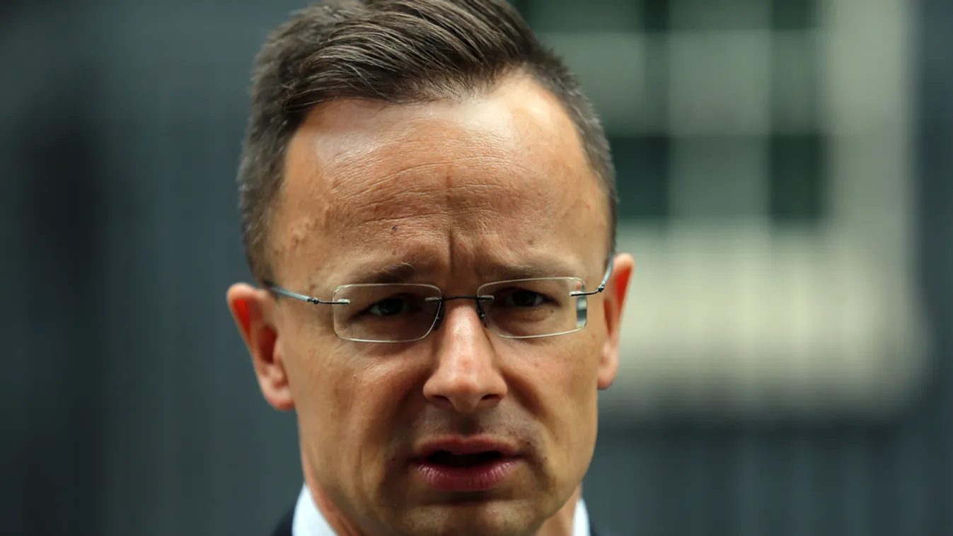 Szijjártó: megkapta az engedélyt a negyedik magyar-román gyorsforgalmi útkapcsolat létrehozása