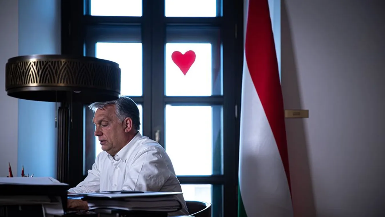 Orbán Viktor megköszönte az ápolók áldozatos munkáját