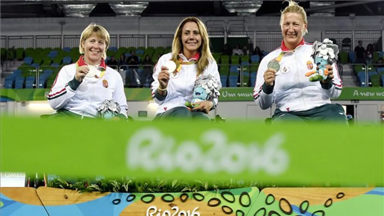 Ezüstérmes a női tőrcsapat, Vereczkei bronzot úszott