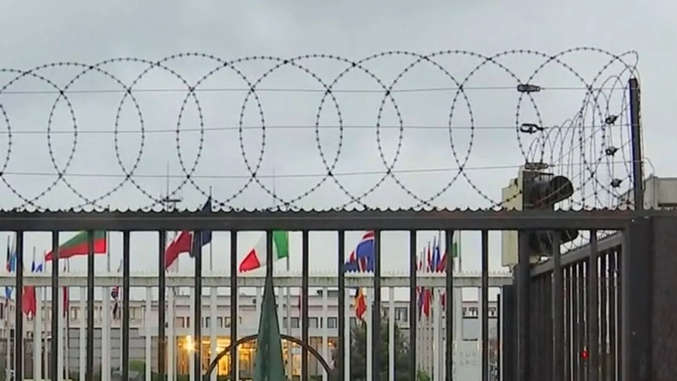 Az olasz pártok többsége nem ért egyet a NATO javaslatával + videó