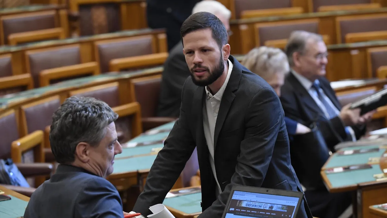 Az ellenzék szerint túlzottan központosított a negyedik Orbán-kormány