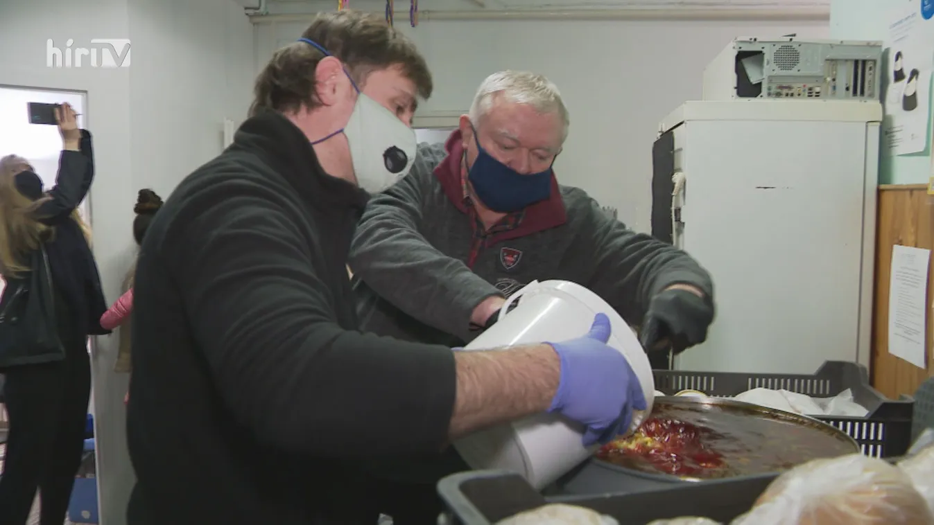 500 adag ebédet osztottak ki a rászorulóknak