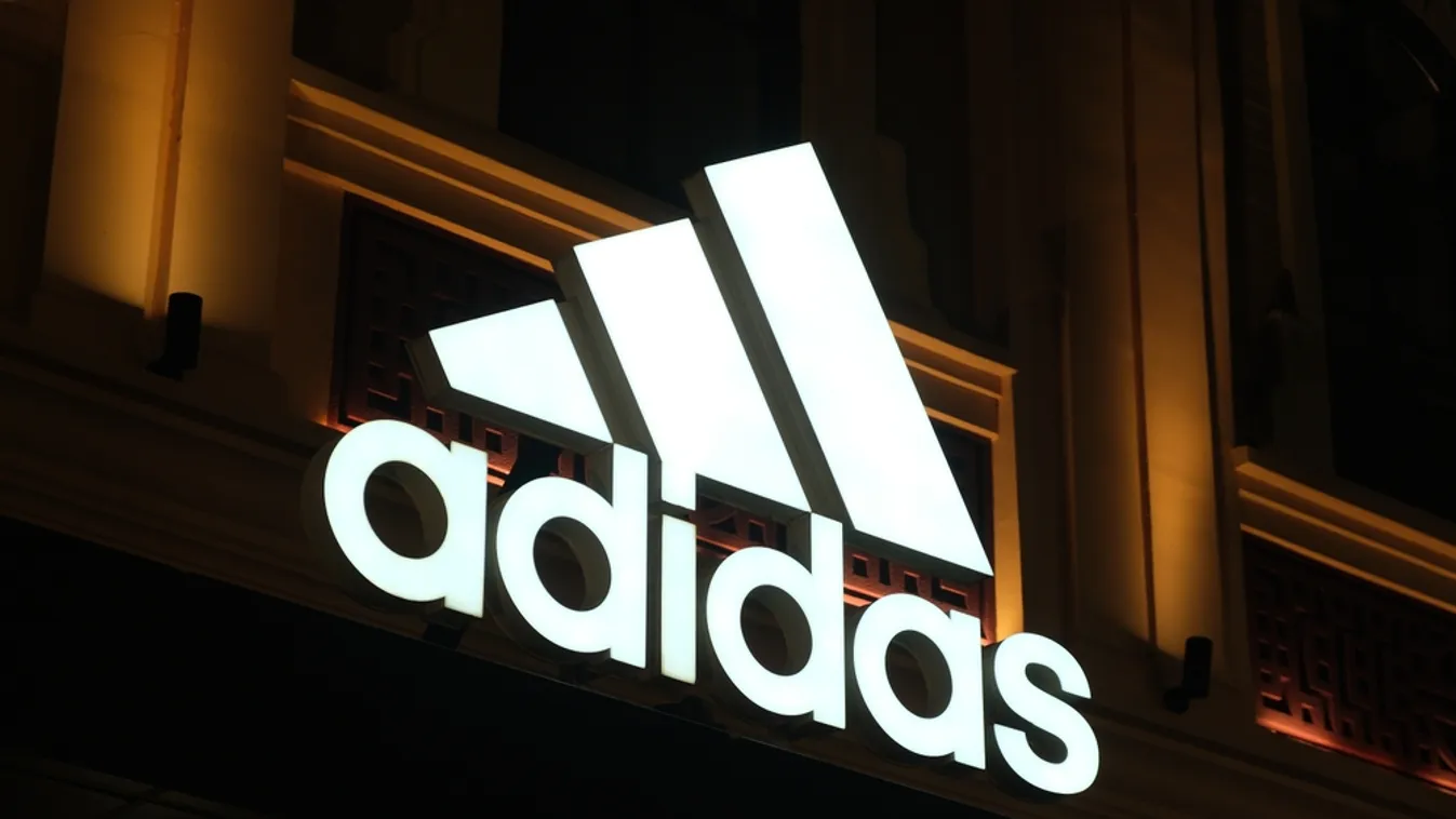 Cannes-ban mutatták be a manapság menő, egykor náci párttagok által alapított ruhamárkák sztoriját