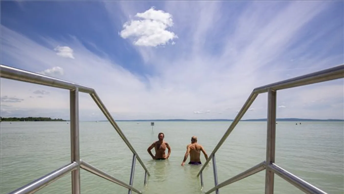 67 strand újul meg az idén a Balatonnál