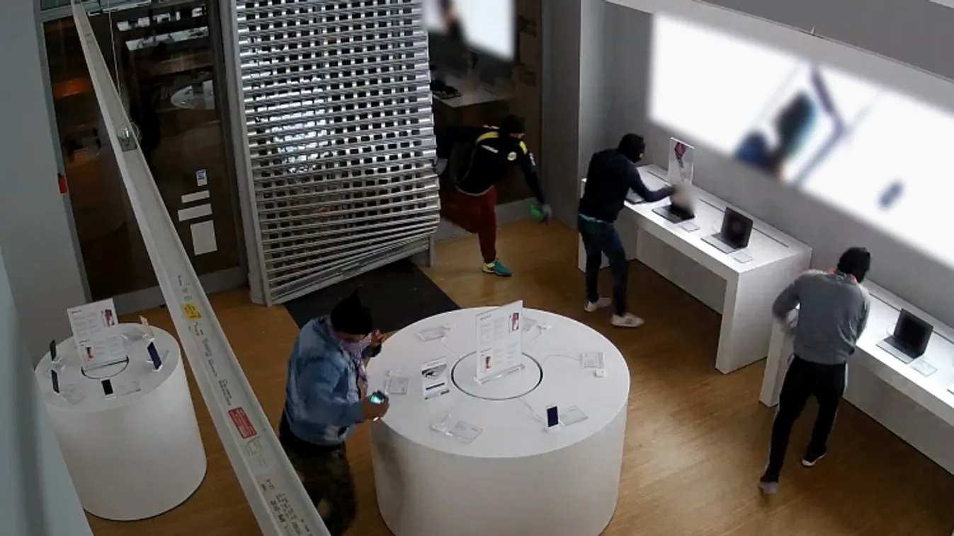 Kipakolták az egyik belvárosi iPhone márkaboltot