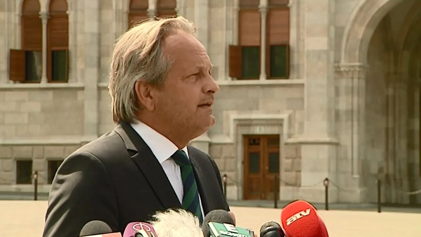 Megvan ki lesz a hírszerzési államtitkár