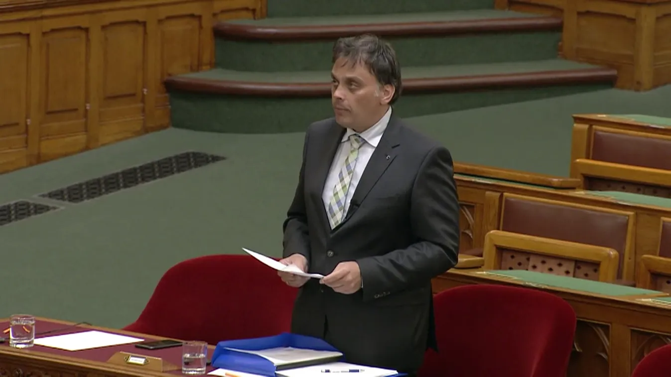 Latorcai Csaba: Ismét lebuktatta magát a dollárbaloldal