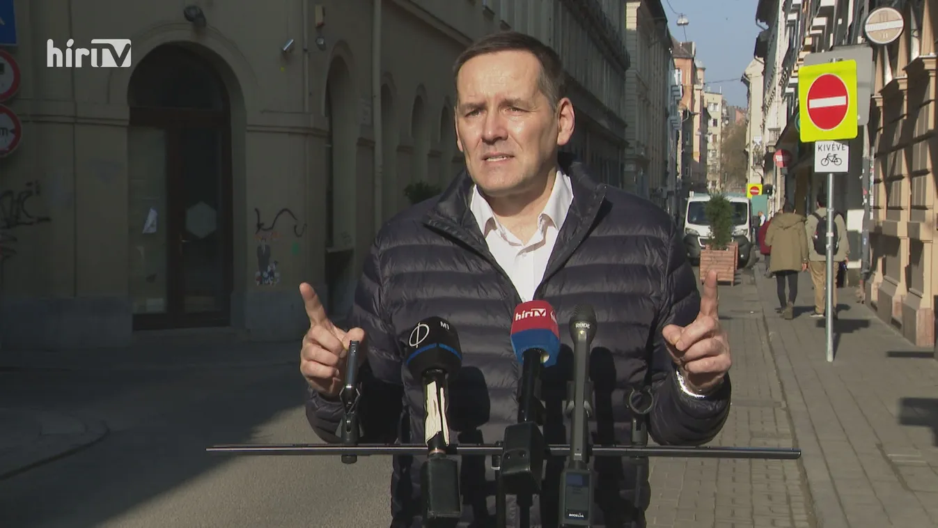 Volner János: Milliárdokat játszanak magánkézbe Niedermüller Péterék