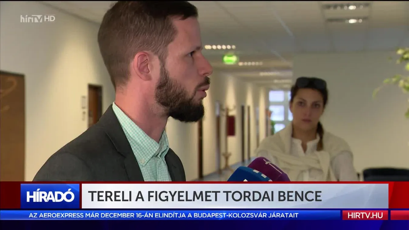 Tereli a figyelmet Tordai Bence