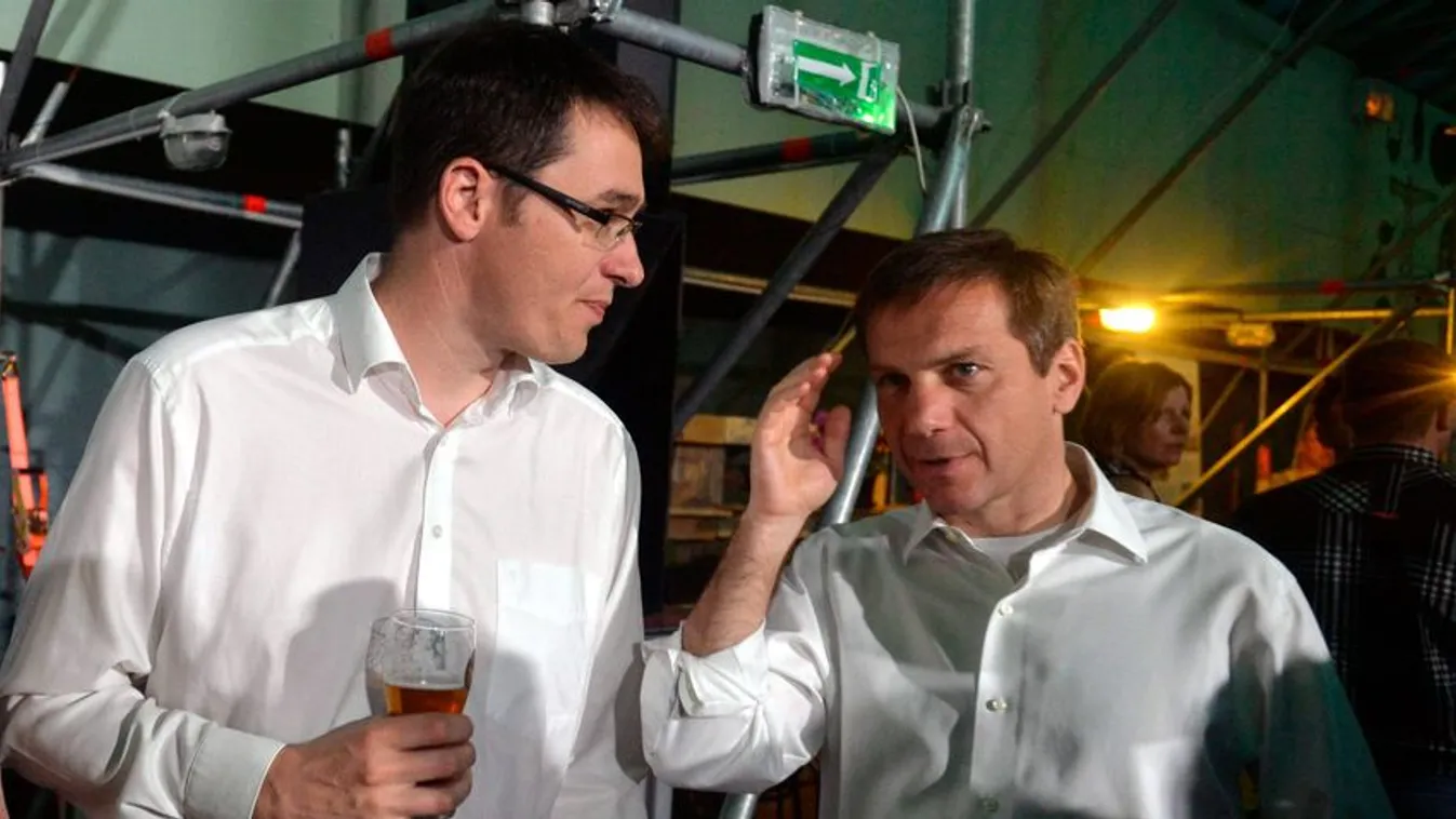 Mikroadományok: Ügyész jelenlétében foglalták le a bizonyítékokat Tordai Csabánál