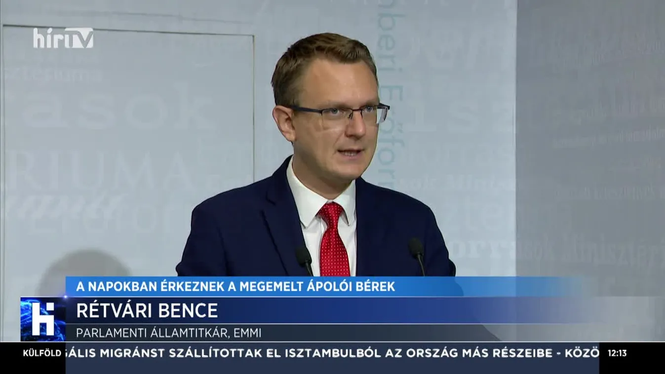 Rétvári: A napokban kapják meg emelt bérüket az egészségügyi szakdolgozók