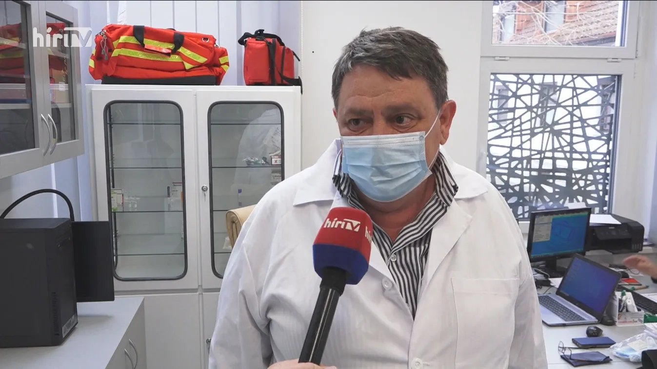 SMS-t kapnak azok a pedagógusok, akik eddig nem tudták felvenni az oltást