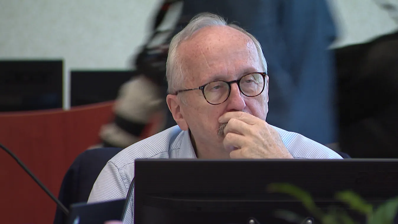 Gyurcsányék mindent el akarnak adni Erzsébetvárosban