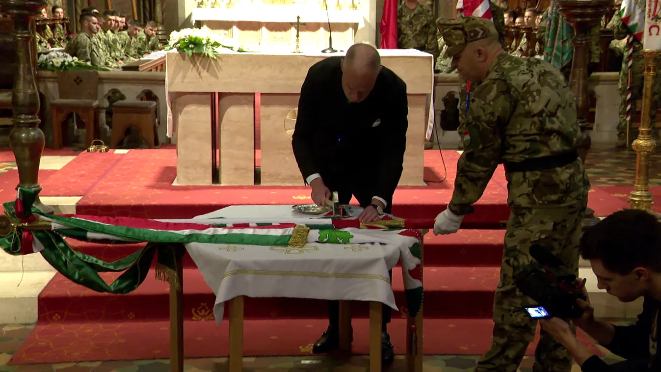 Zászlószentelés és áldás