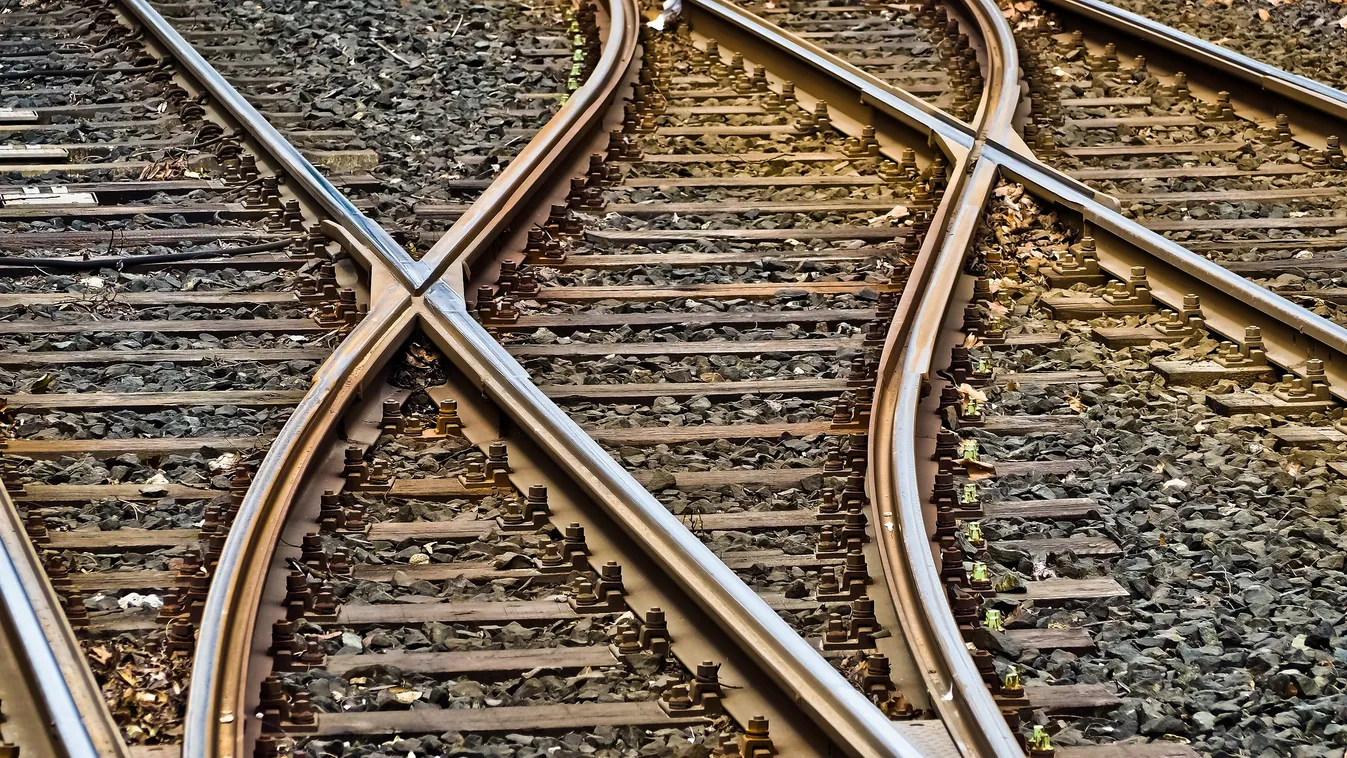 Vonat gázolt halálra egy embert Hajdúszoboszlón