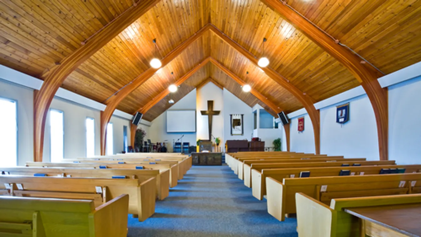 Letépnék a keresztet