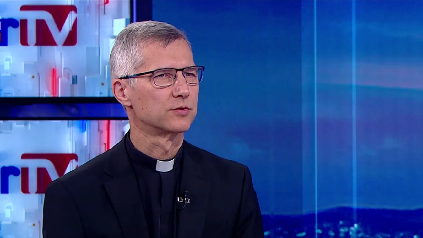 A békéről, a szegények mellett álló egyházról szólt az új katolikus egyházfő első beszéde + videó