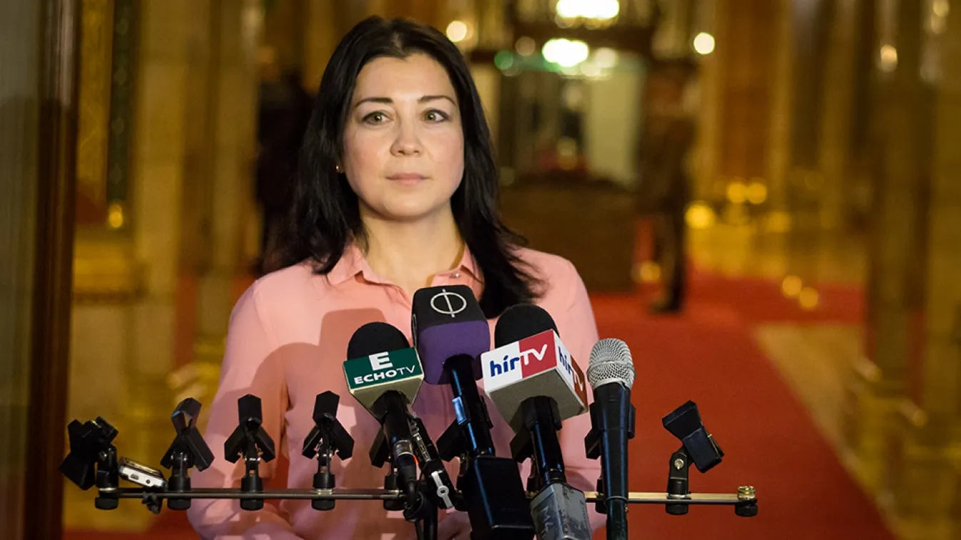 Kampányüzemmód – Newsroom