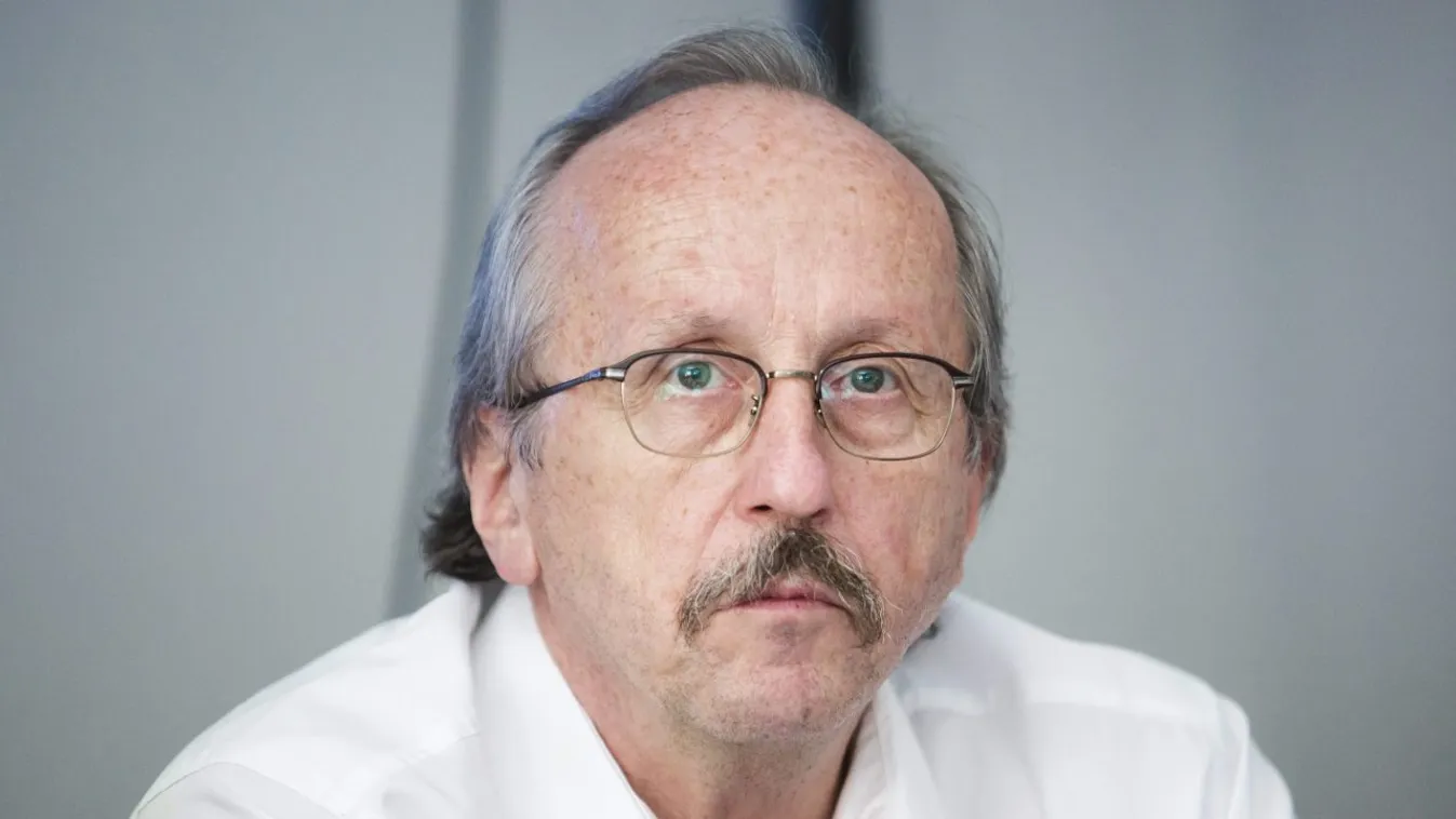 Továbbra sem kér bocsánatot Niedermüller