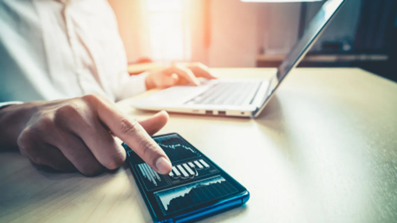 MNB-alelnök: Az egyetlen megoldás a hitelezés a jelenlegi helyzetben