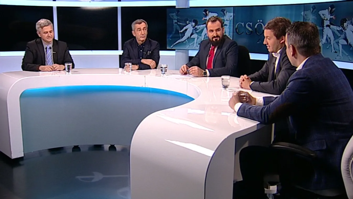 Hazaárulózás, hülyézés, Szél Bernadett repül