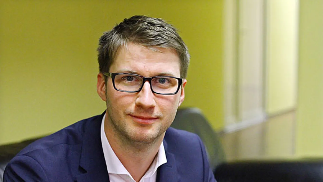 Az Európai Bizottság tervei fokozzák a bevándorlást Európába