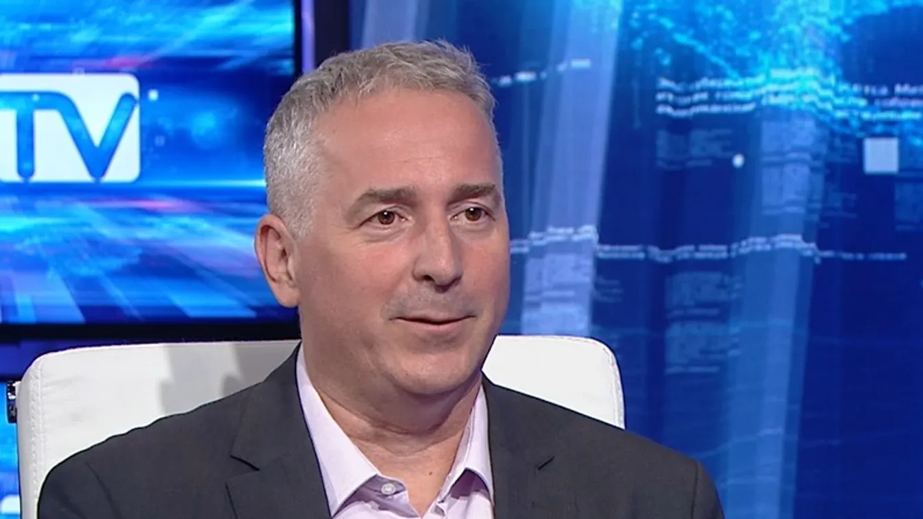 A CrowdStrike cég egyik MS-en futó kibervédelmi szoftvere okozott világszerte problémát + videó