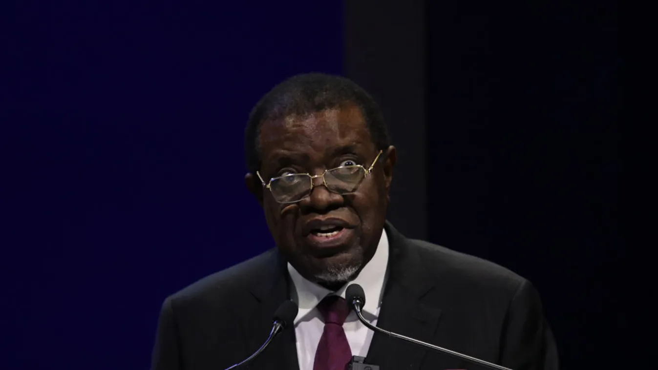 Elhunyt Namíbia hivatalban lévő államfője