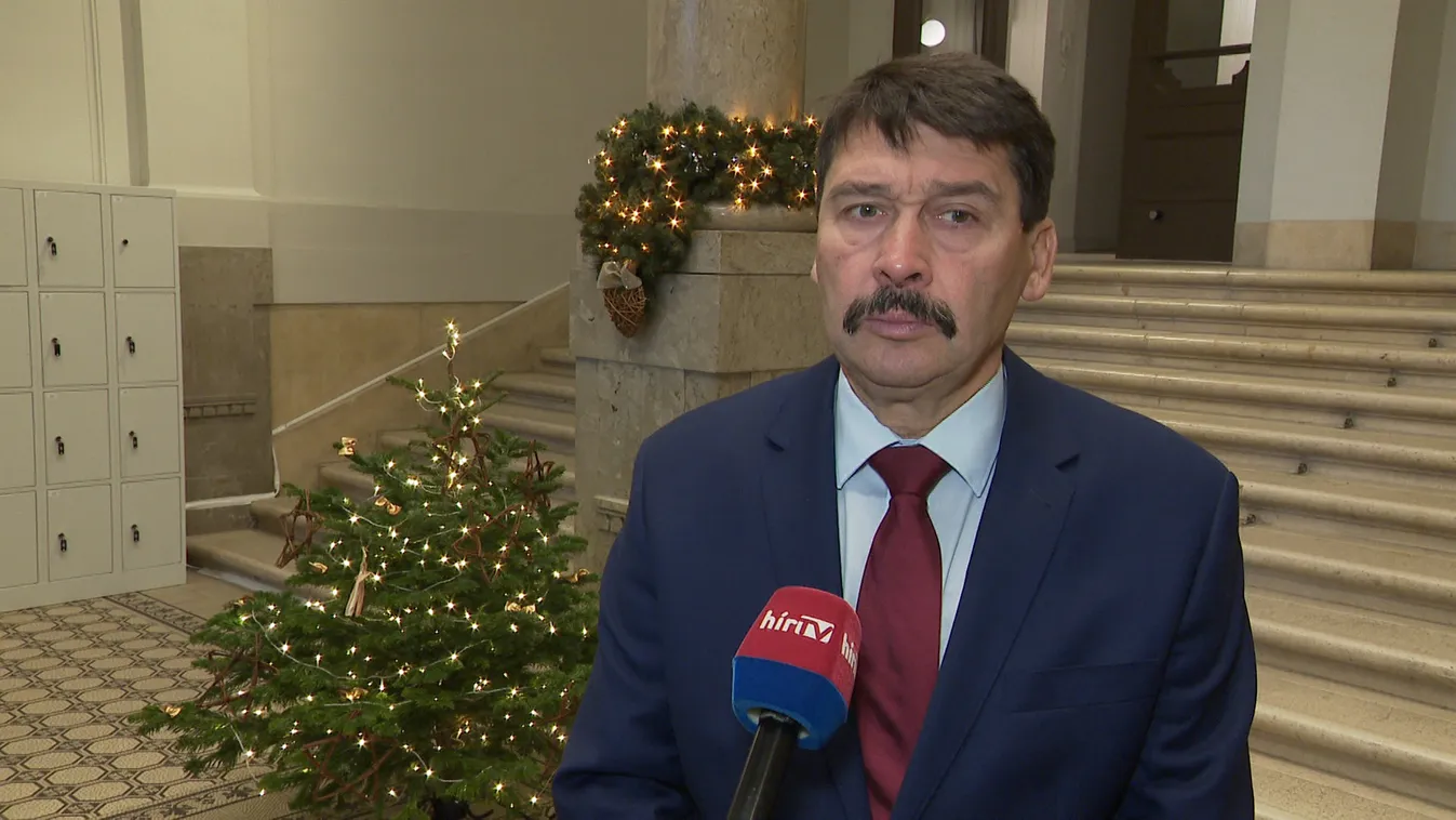 Radar – Hátrányos helyzetű, ösztöndíjas diákokat látott vendégül Áder János